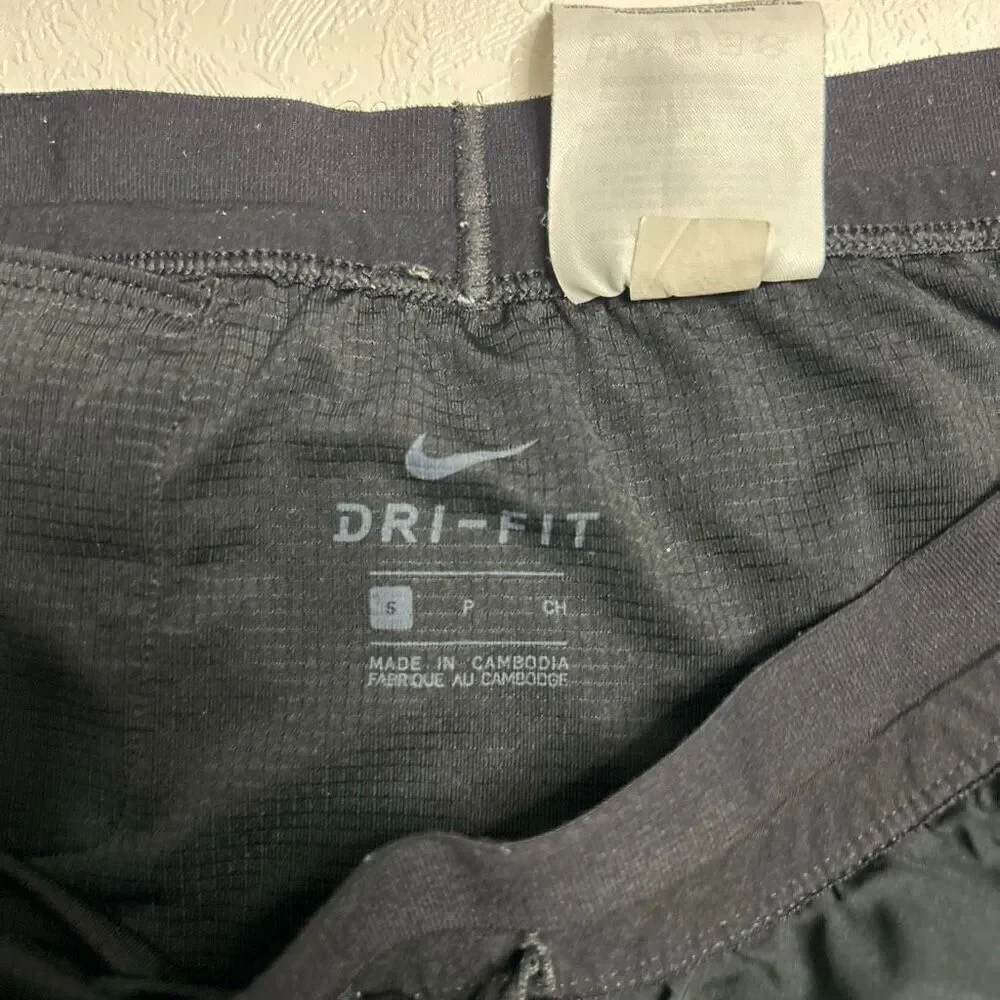 Nike Dri-FIT Black Running Shorts Reflective Logo Men’s Size Small
